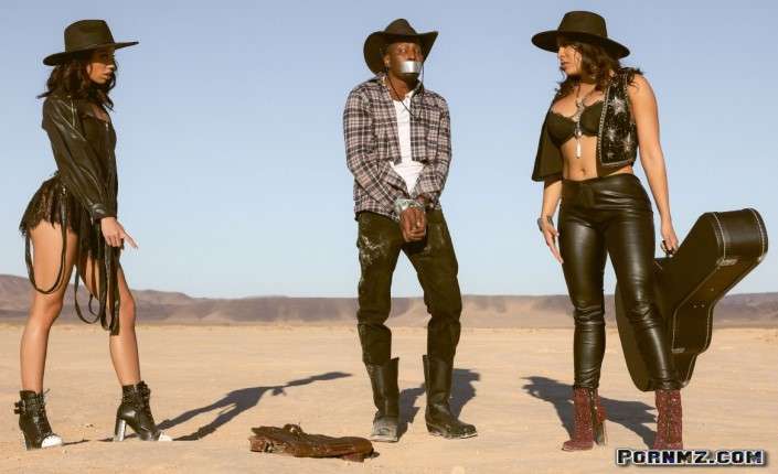 Brazzers – Luna Star Alexis Tae Desperada