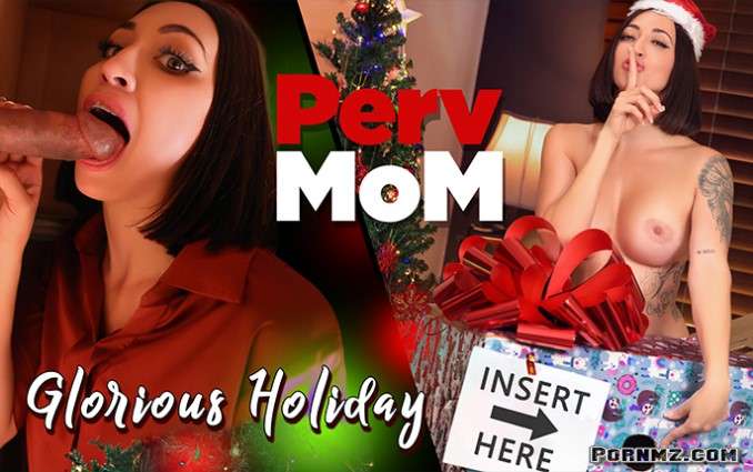 PervMom – Blaire Johnson Home For Christmas