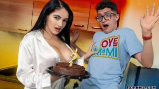 OyeMami Stella Osorio One Year Older And Hornier Pornmz