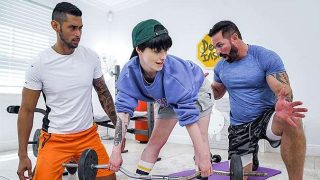 Tomboyz Decay Raee Two Trainers For One Tomboy Pornmz